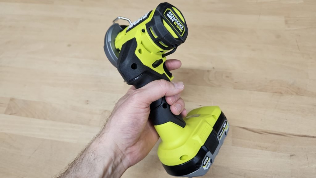 mini meuleuse Ryobi RCT18C