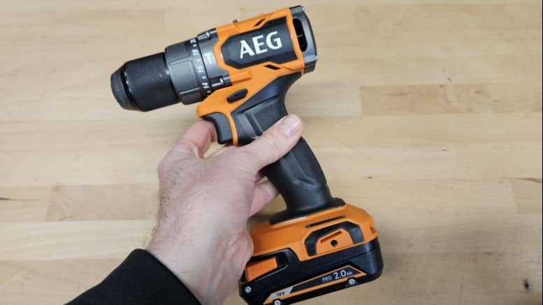 perceuse à percussion AEG BSB 18 SBL2