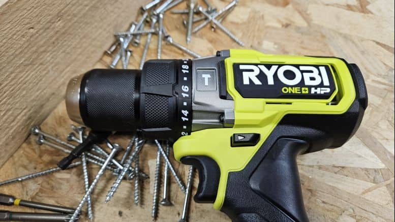 perceuse à percussion Ryobi RPD18X