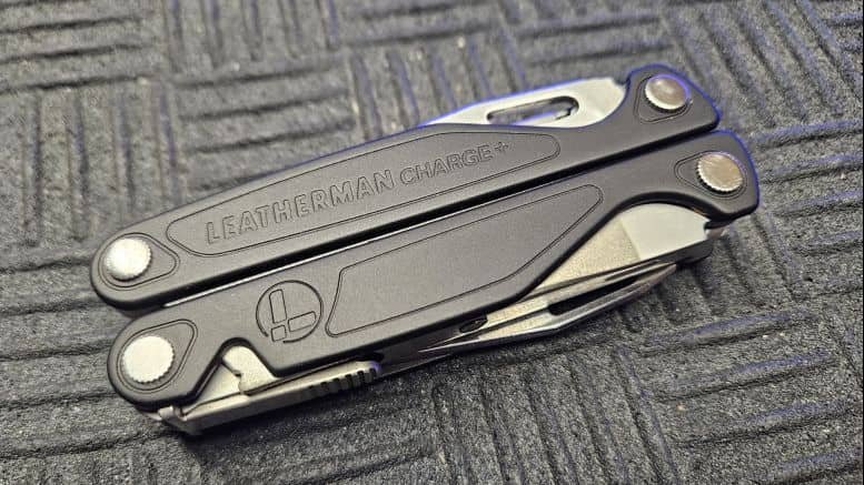 pince multifonction Leatherman Charge+