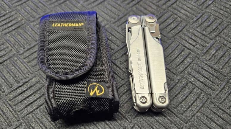 pince multifonction Leatherman Surge