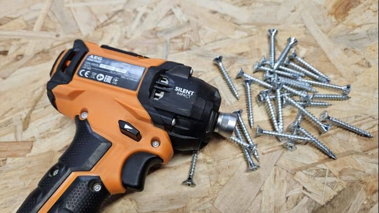 visseuse à choc AEG BSS 18OP