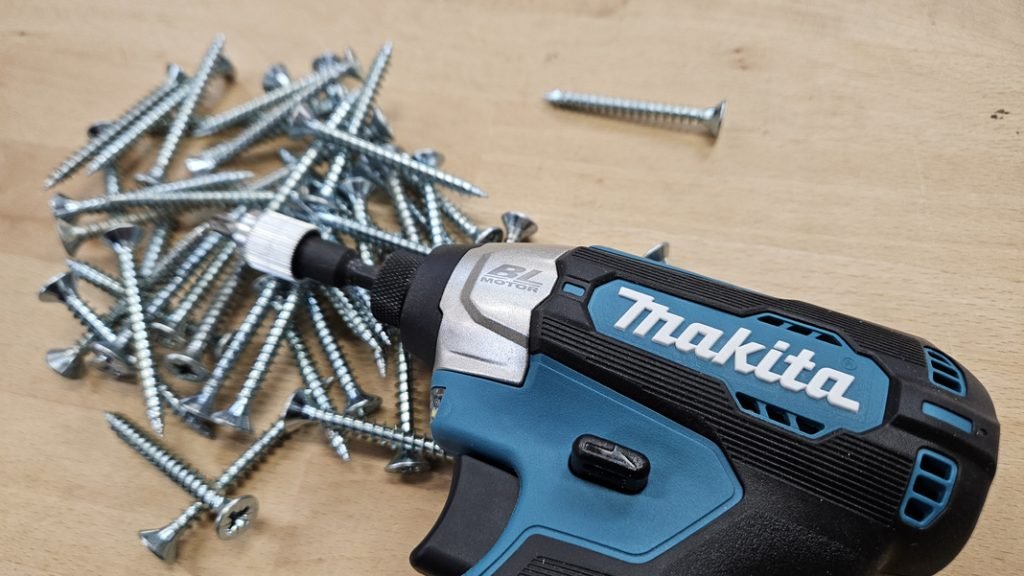 visseuse à choc Makita DTD157Z