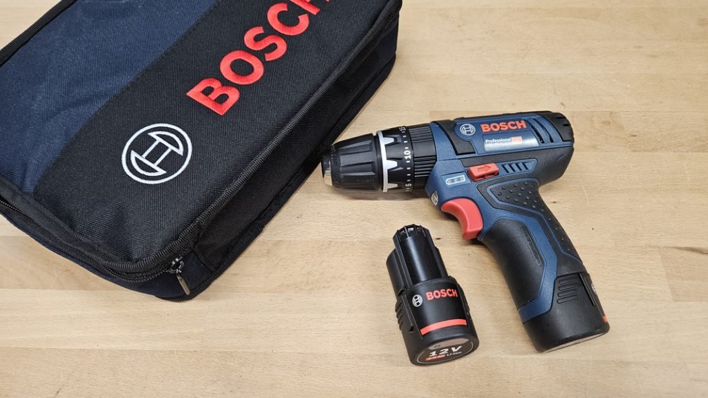 perceuse à percussion Bosch Pro GSB 12V 15