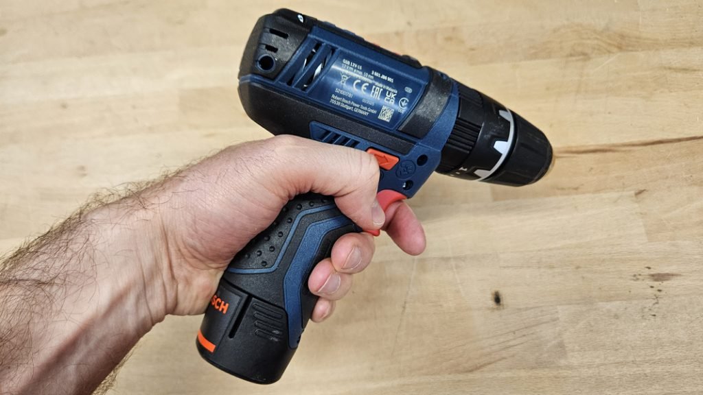 perceuse à percussion Bosch Pro GSB 12V 15